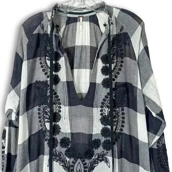 Free People Embroidered & Beaded Buffalo Plaid Gauze
Long Sleeve Tunic Top Sz S - Picture 6 of 13